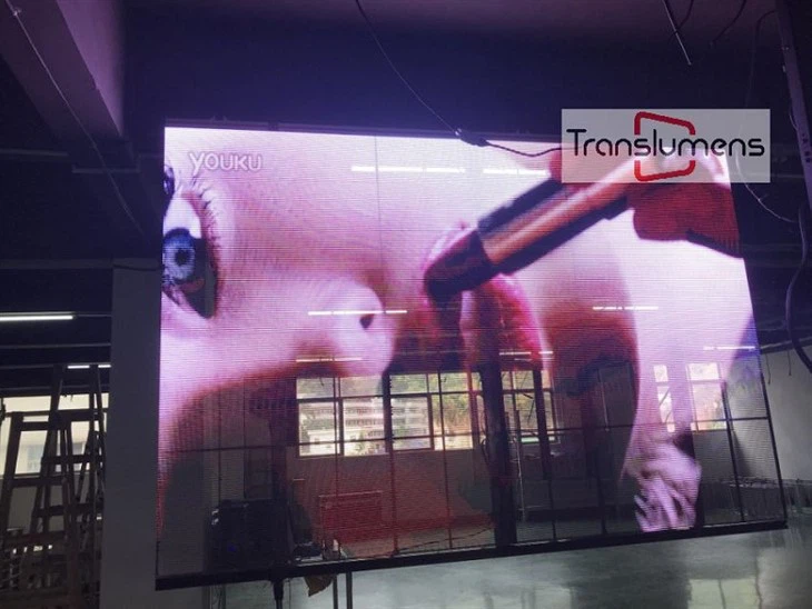 P7.82 Transparent LED Wall
